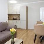 Ξενοδοχείο με διαμερίσματα Bellicity Complex 4*