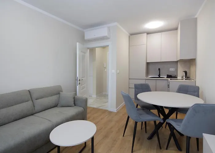 Bellicity Complex 4* 拉夫达