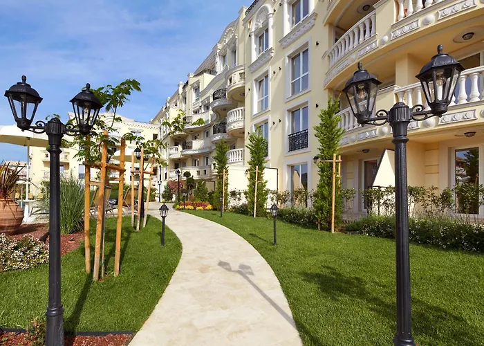 公寓式酒店 Bellicity Complex 4*