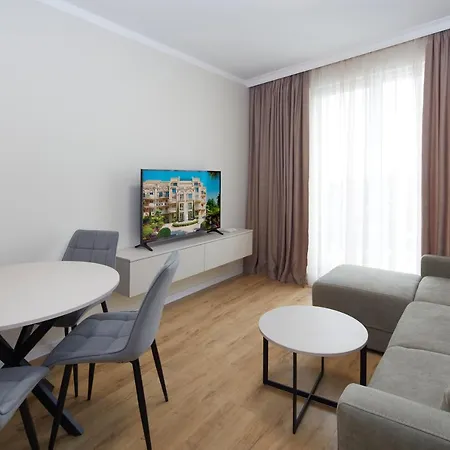 Aparthotel Bellicity Complex 4*