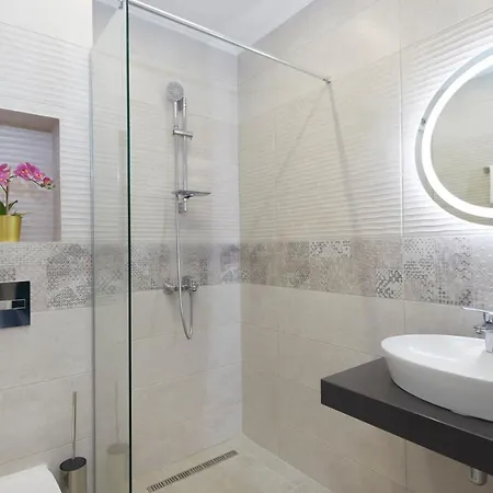 Bellicity Complex Aparthotel