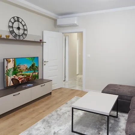 アパートホテル Bellicity Complex