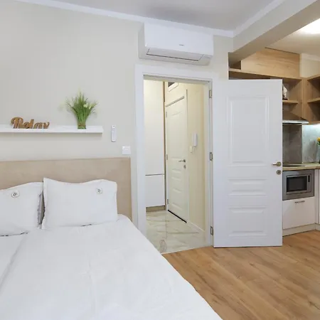 Bellicity Complex 4* ラヴダ